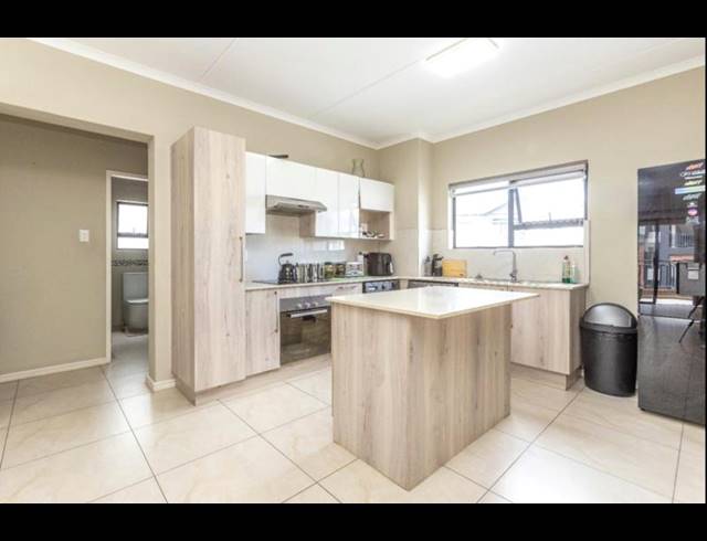 2 BEDROOM PROPERTY TO RENT IN NORTH RIDING